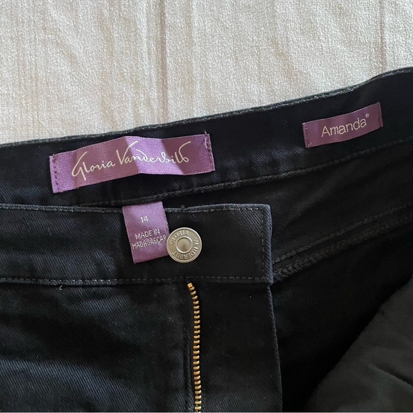 Gloria Vanderbilt Amanda Jeans Women’s 14 Short Black Chic Casual Straight Soft - Picture 7 of 11
